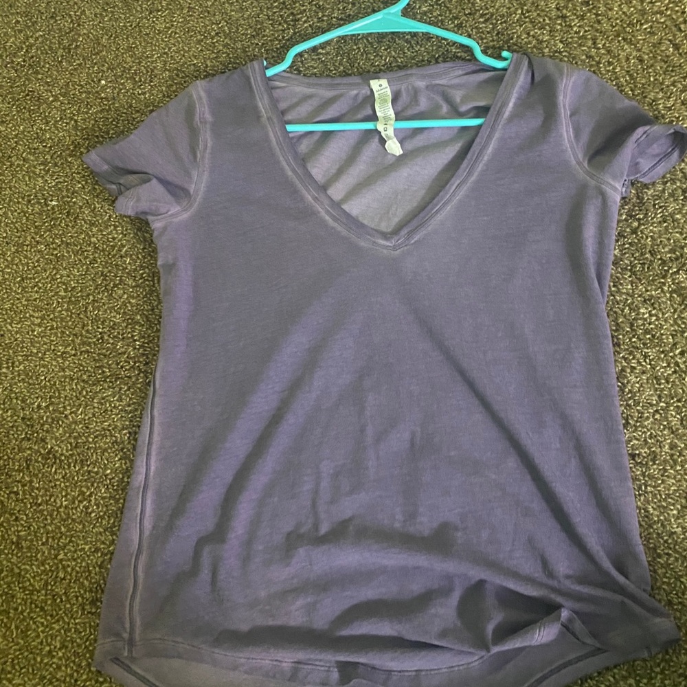 purple lululemon shirt size 2